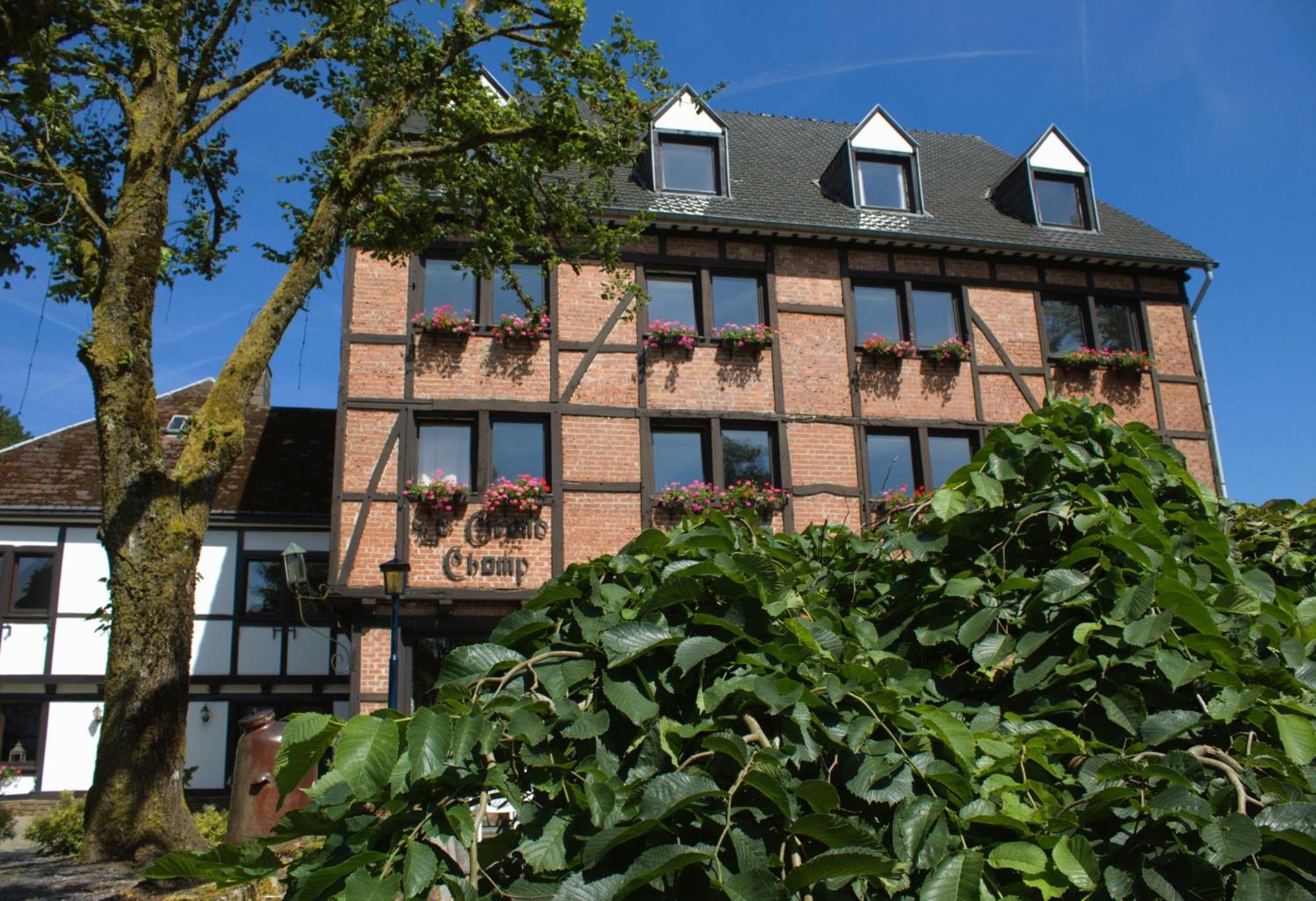 Hotel Grand-Champ Malmedy Exterior foto